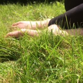 sh_grassfeet