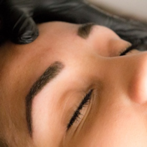 90 minutes Comfort Zone Customised Facial for the price of 1 Hour - Newington Green