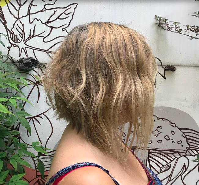 Shine blonde hair tips