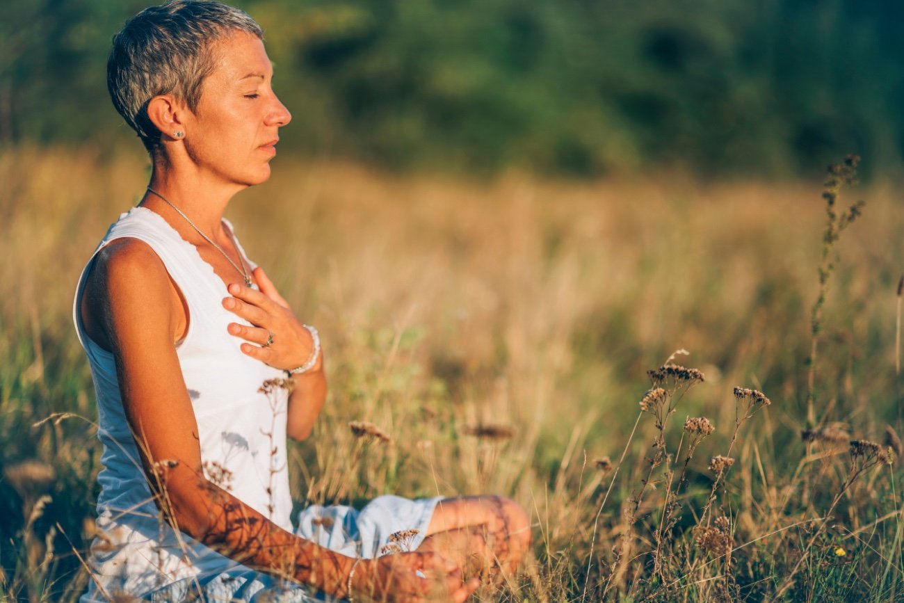 SR BO woman meditating SR BO woman meditating